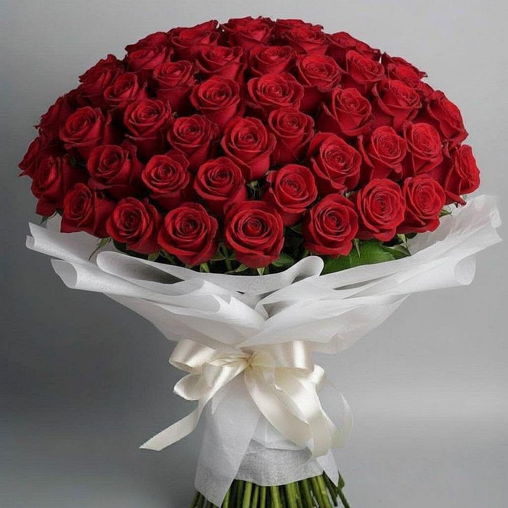 Букет 101 Красная роза Блэк Мэджик в Пионерском