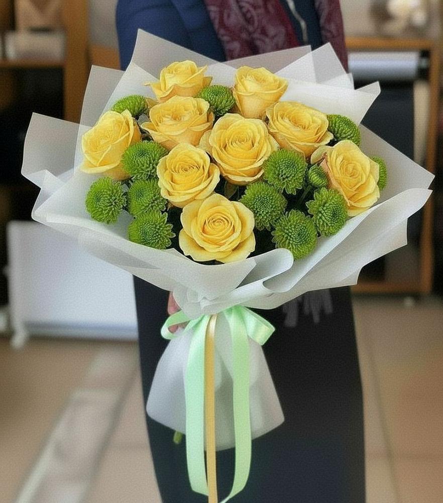 Букет цветов из: Хризантемы и Розы в Пионерском