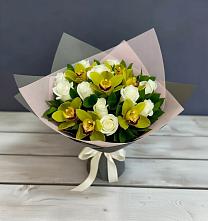 Букет цветов из:  Орхидеи и Розы в Пионерском