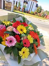 Букет цветов из:  Герберы #REPLACE_PRED# Пионерском