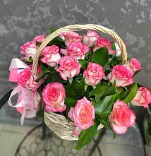 Цветочная композиция из Розы в корзине #REPLACE_PRED# Пионерском