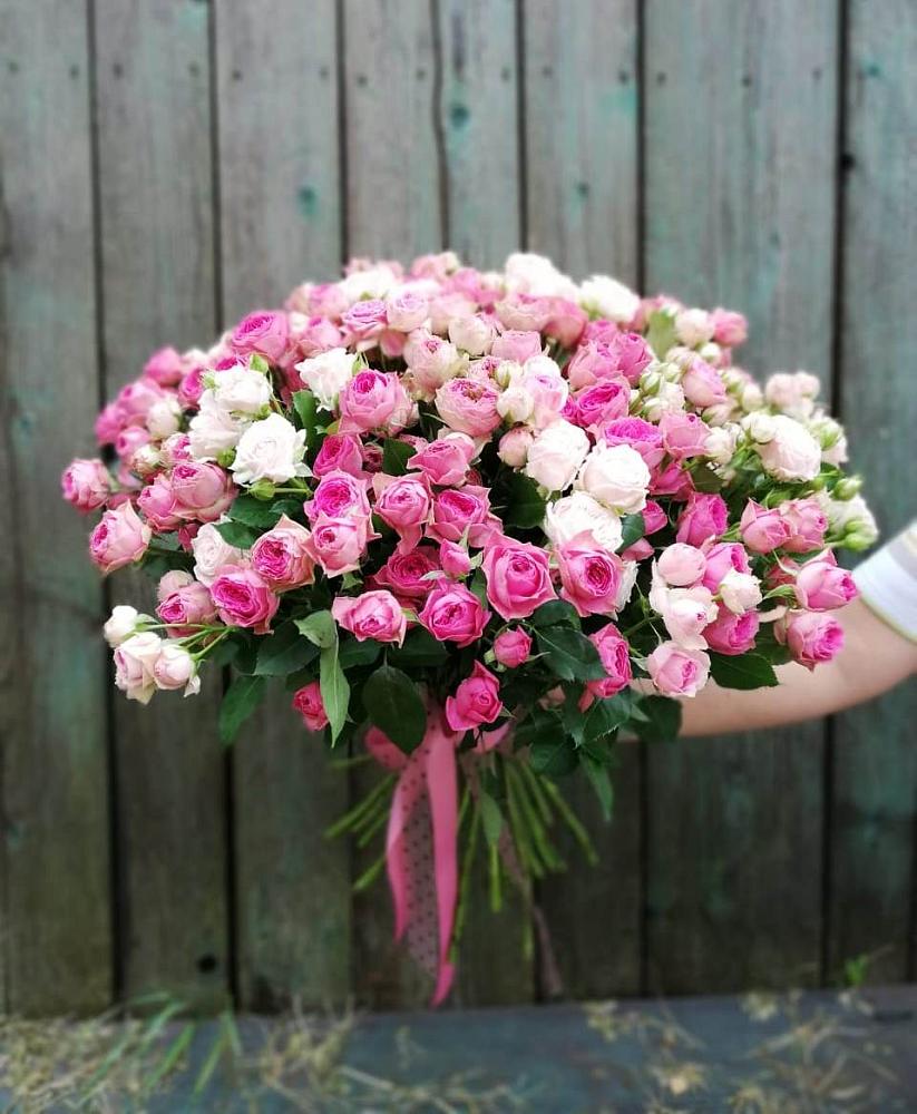 Букет Розовые кустовые розы Натали и Лав Лидия в Пионерском