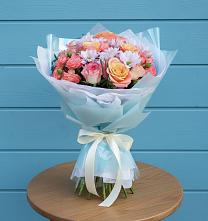 Букет цветов из:  Хризантемы и Розы в Пионерском