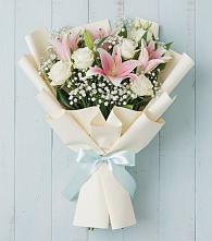 Букет цветов из:  Лилии в Пионерском