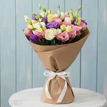 Букет цветов из:  Лизиантусы в Пионерском